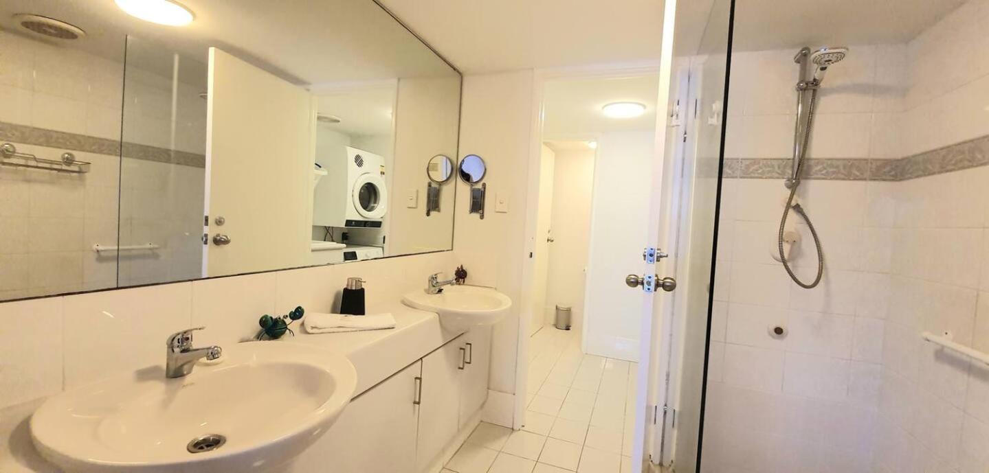 Sandcastles Beachfront Luxury Retreat Apartment Perth Esterno foto