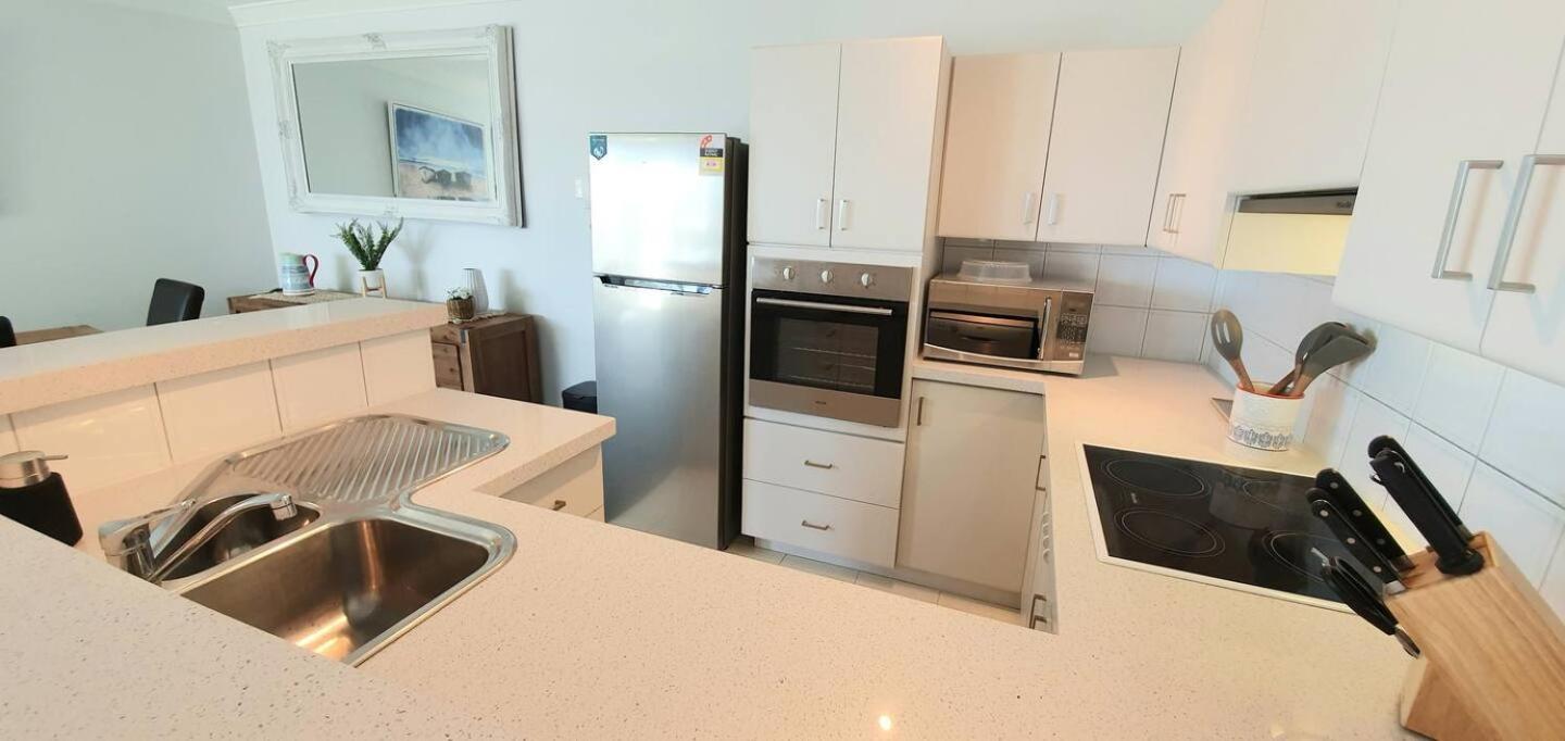 Sandcastles Beachfront Luxury Retreat Apartment Perth Esterno foto