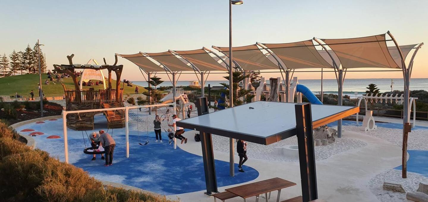 Sandcastles Beachfront Luxury Retreat Apartment Perth Esterno foto