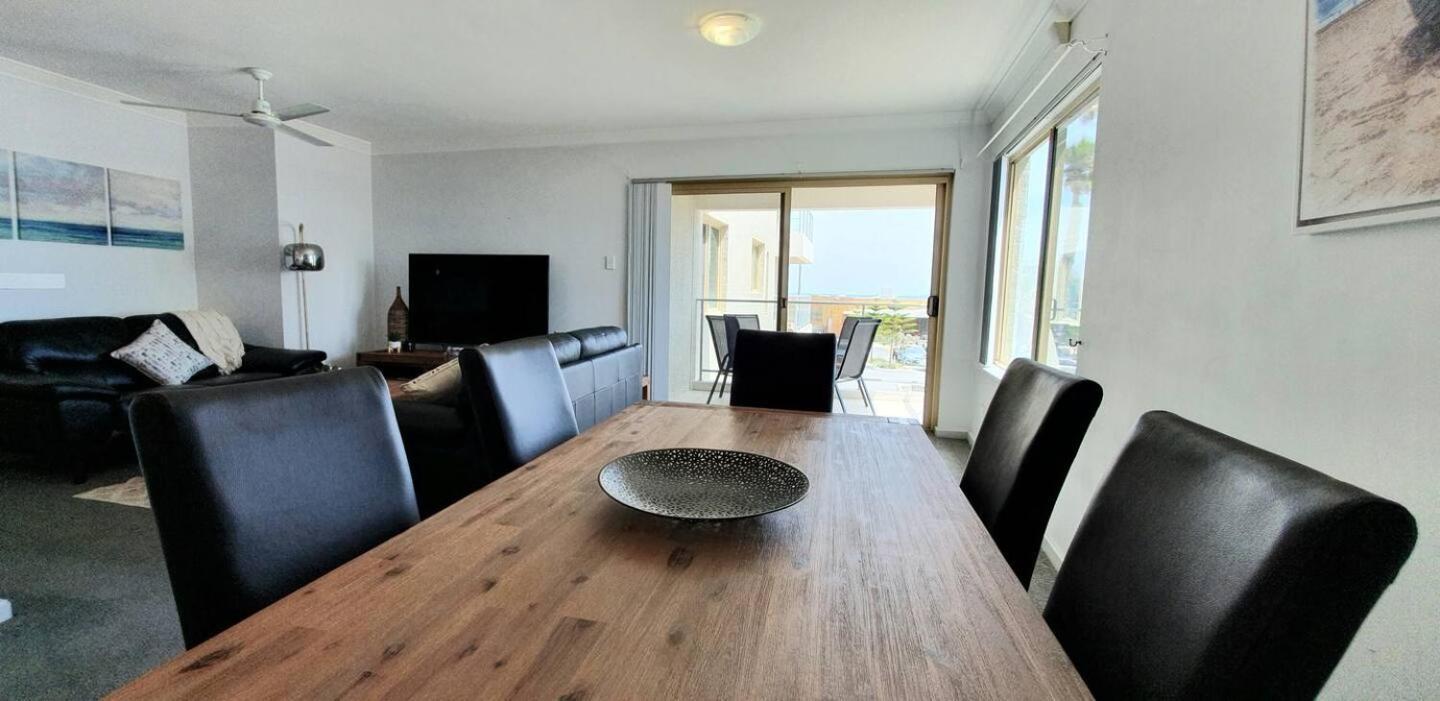 Sandcastles Beachfront Luxury Retreat Apartment Perth Esterno foto