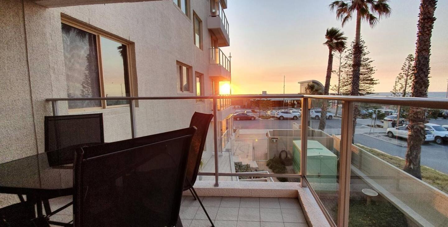 Sandcastles Beachfront Luxury Retreat Apartment Perth Esterno foto