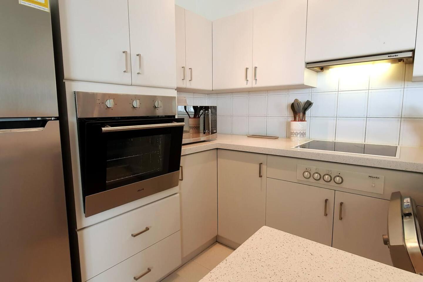 Sandcastles Beachfront Luxury Retreat Apartment Perth Esterno foto
